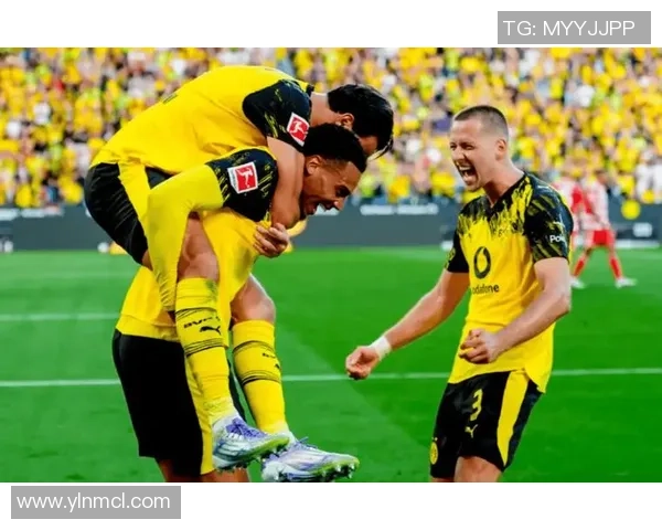 多特蒙德与沃尔夫斯堡激战再起 关键之战决定德甲排名走势 多特蒙德与沃尔夫斯堡激战再起 关键之战决定德甲排名走势