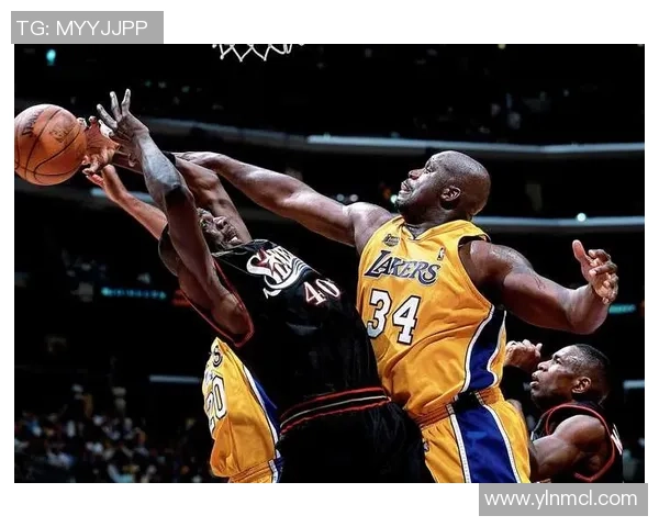 透视篮球明星职业发展轨迹与赛场传奇背后精彩故事深度揭秘全面呈